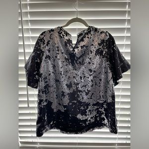 BUDDYLOVE SEQUIN SHORT SLEEVE TOP - SMOKE